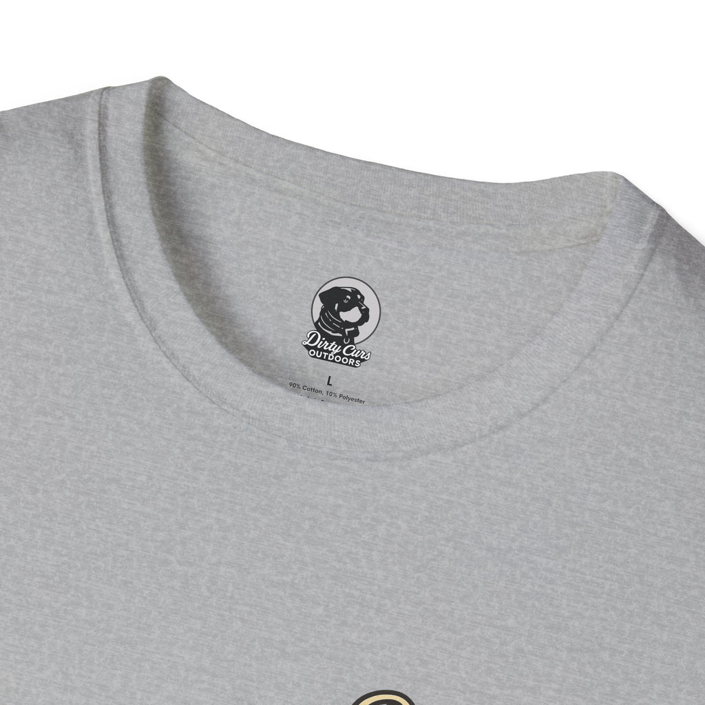 Hog & Dog Hunting Graphic T-Shirt — "On the Hunt" Vintage Badge