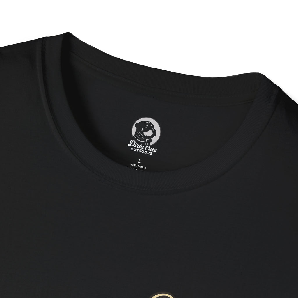Hog & Dog Hunting Graphic T-Shirt — "On the Hunt" Vintage Badge